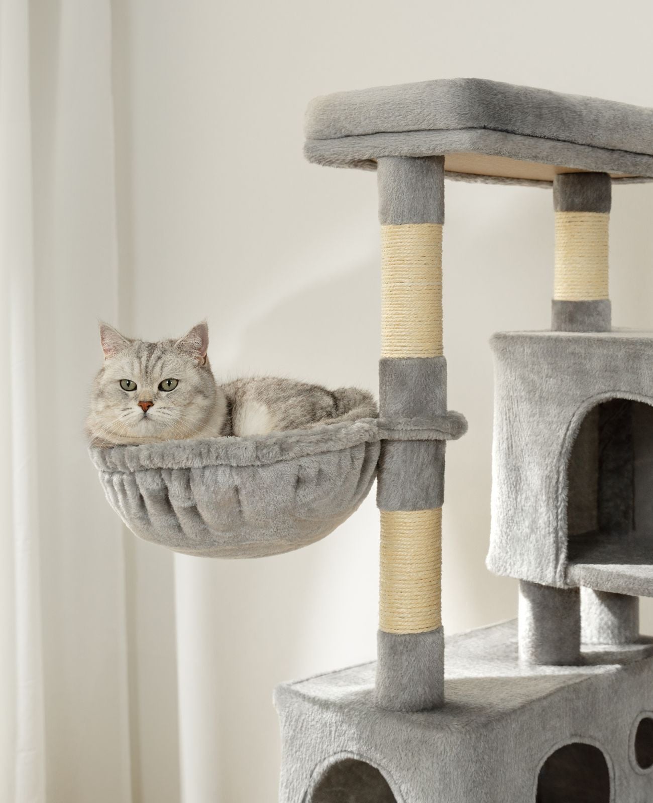 Arbre à chat hauteur 140 cm