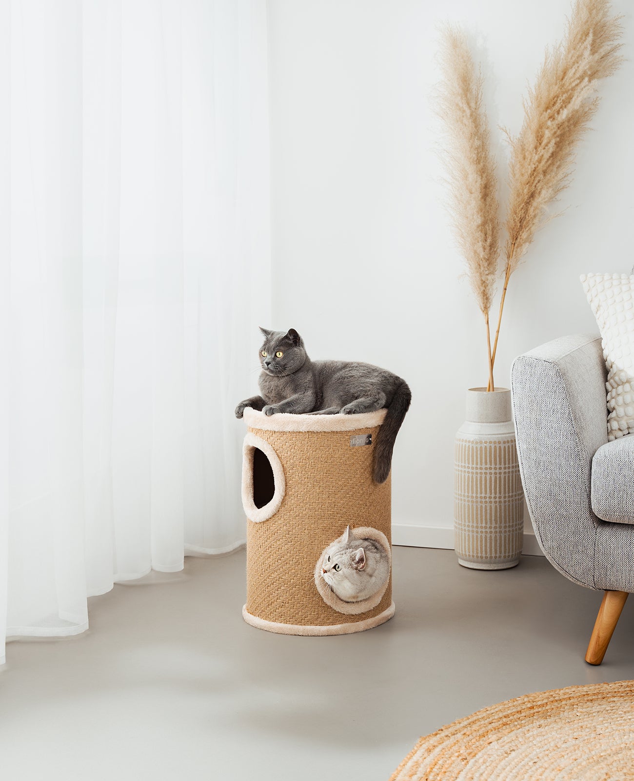 lionto Griffoir en jute, balle de jeu et bord en peluche, différentes hauteurs